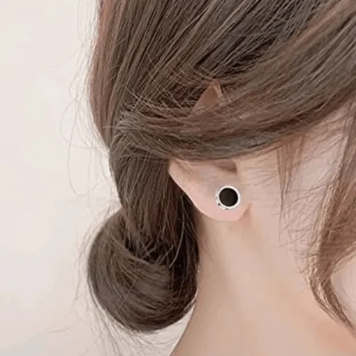 Anna K Jewelry - Örhängen Puck Mix Stål Svart