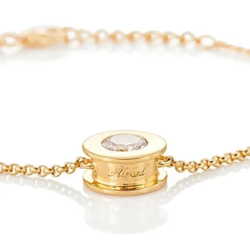 Carolina Gynning - Armband Älskad Medium Guld