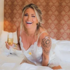 Carolina Gynning - Halsband Time To Glow Guld