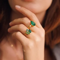 Caroline Svedbom - Ring Ana Guld Majestic Green Combo