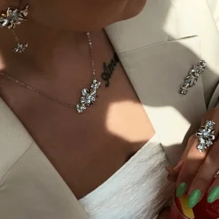 Ioaku - Halsband La Fleur Multi Pendent Silver