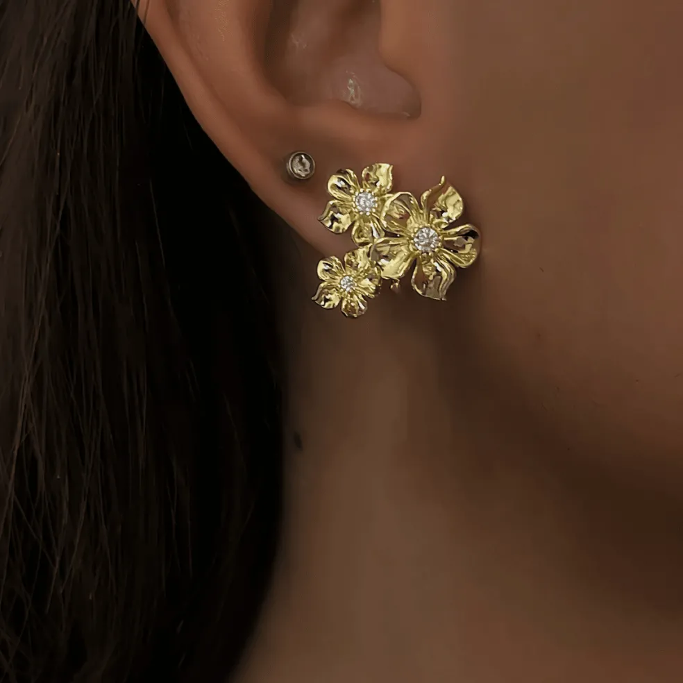 Ioaku - Örhängen La Fleur Iconic Trio Guld