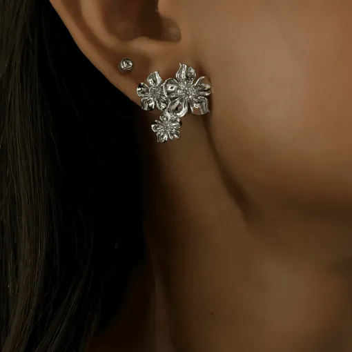 Ioaku - Örhängen La Fleur Iconic Trio Silver