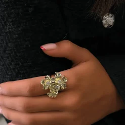 Ioaku - Ring La Fleur Iconic Trio Guld
